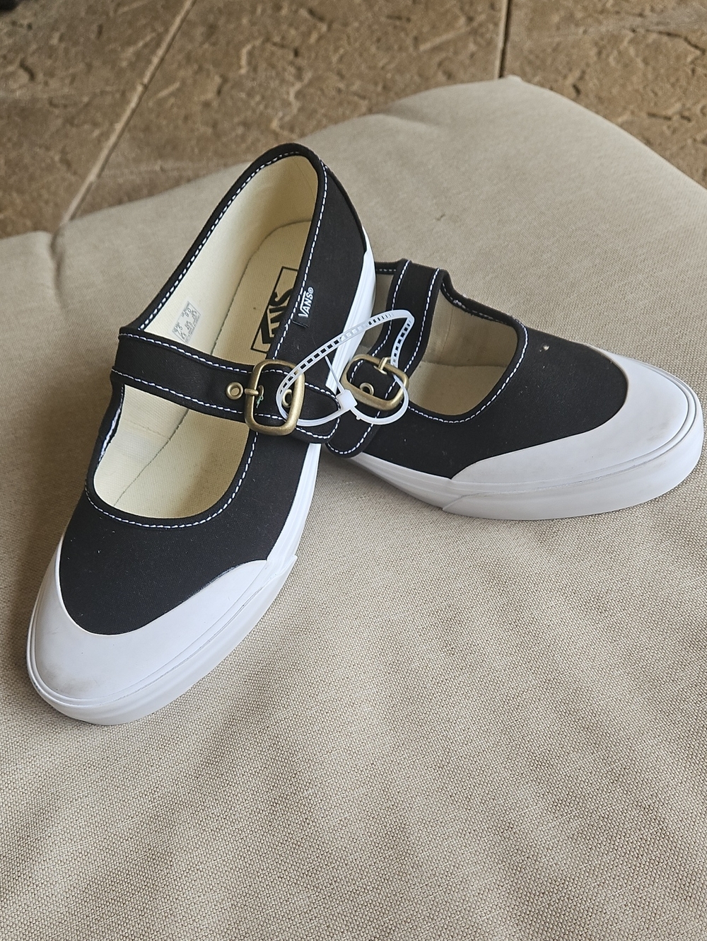Vans Mary Jane Shoes Sneakers Ballet- Black- Woman's 9, Men's 7.5